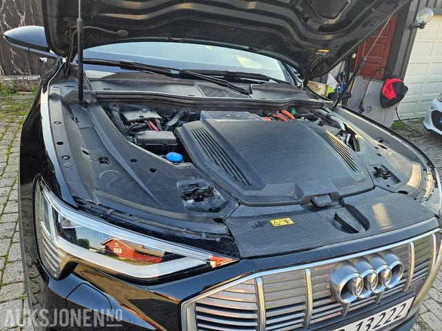 2020 AUDI E-TRON - 22