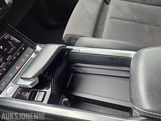 2020 AUDI E-TRON - 11