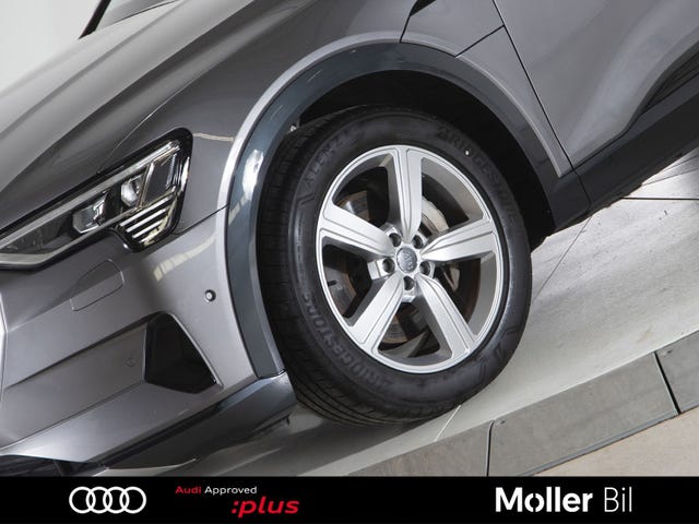 WAUZZZGE2LB009677 2020 AUDI E-TRON-4