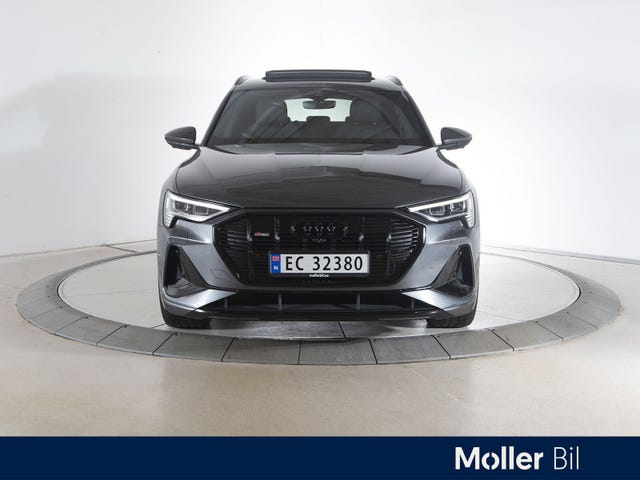 WAUZZZGEXMB027281 2021 AUDI E-TRON-2