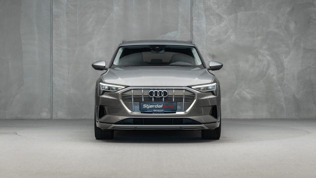 2021 AUDI E-TRON - 12