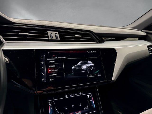 2021 AUDI E-TRON - 14
