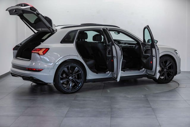 2021 AUDI E-TRON - 13