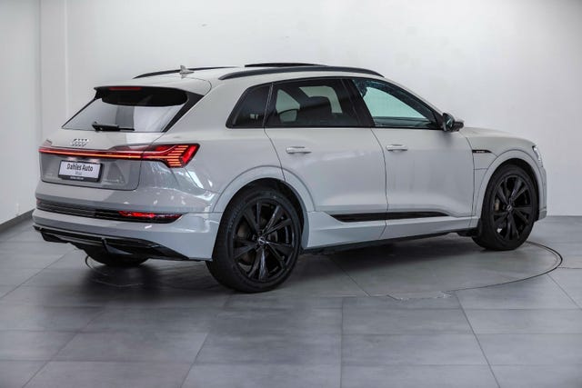2021 AUDI E-TRON - 11
