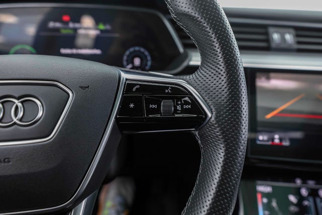 2021 AUDI E-TRON - 18