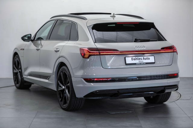 2021 AUDI E-TRON - 8