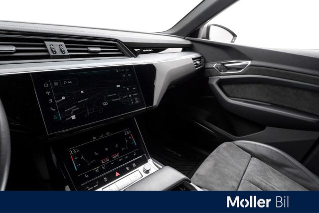 2020 AUDI E-TRON - 12