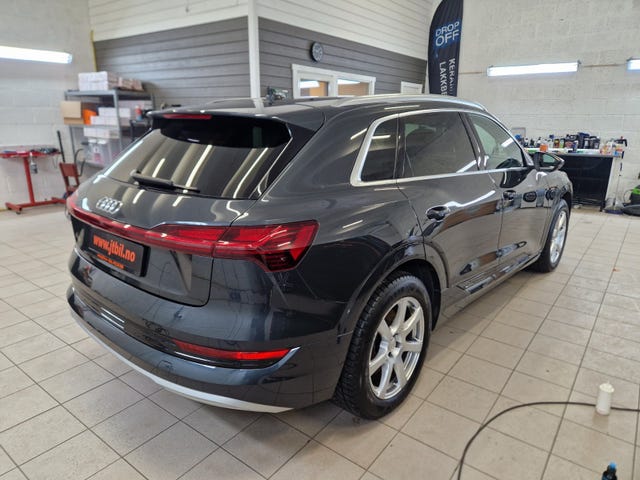 2021 AUDI E-TRON - 17