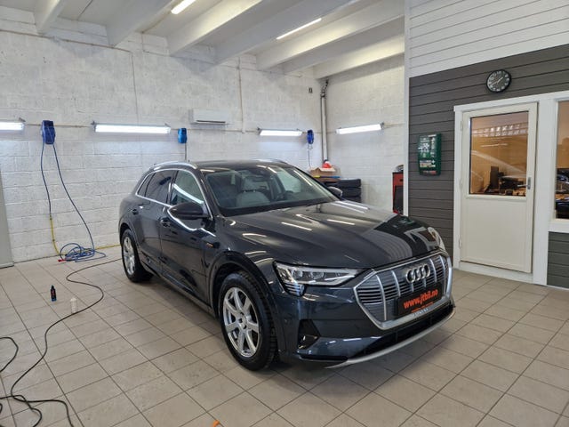 2021 AUDI E-TRON - 10