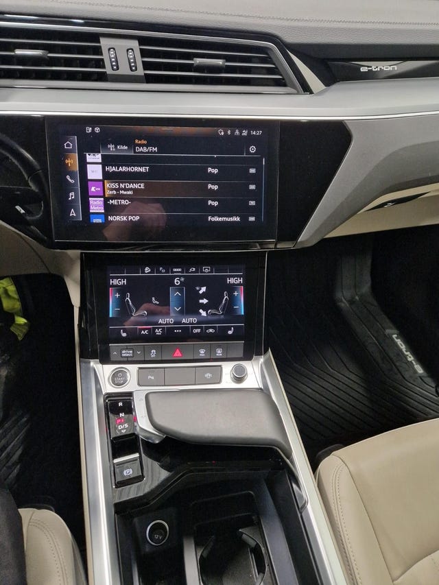 2021 AUDI E-TRON - 31