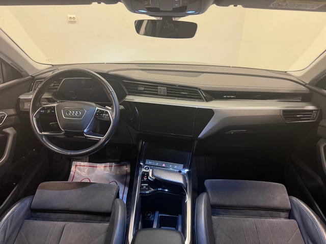2021 AUDI E-TRON - 14