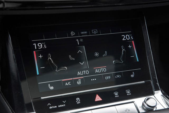 2021 AUDI E-TRON - 25