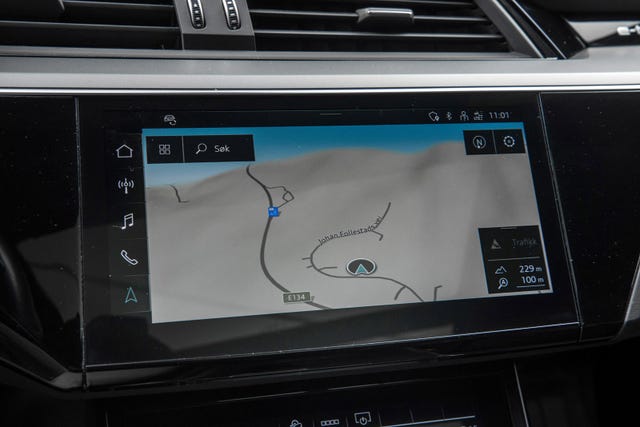 2021 AUDI E-TRON - 21