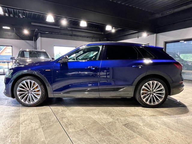 2020 AUDI E-TRON - 7