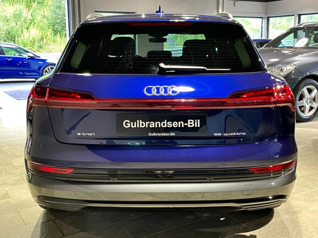 WAUZZZGE0LB025120 2020 AUDI E-TRON-4