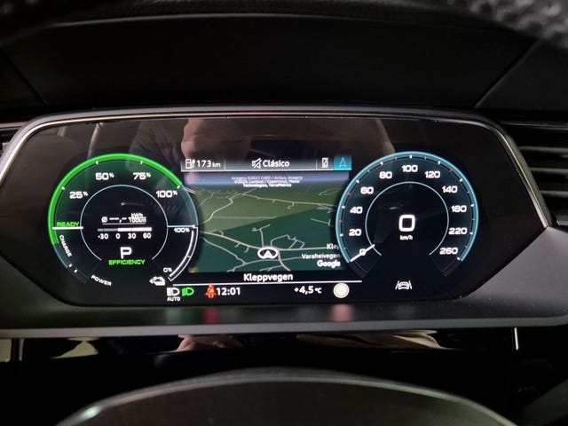 2020 AUDI E-TRON - 16