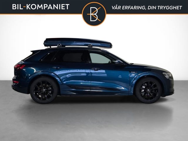 2020 AUDI E-TRON - 10