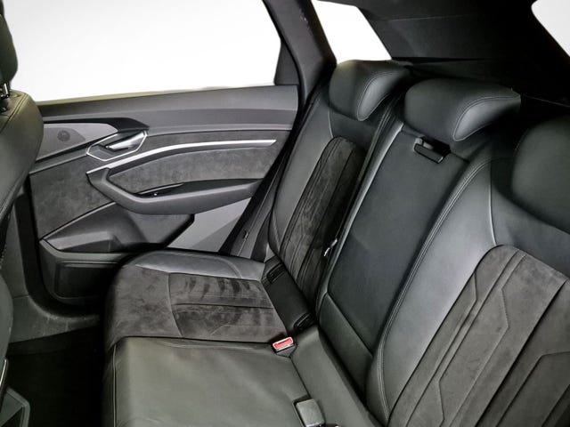 2020 AUDI E-TRON - 17