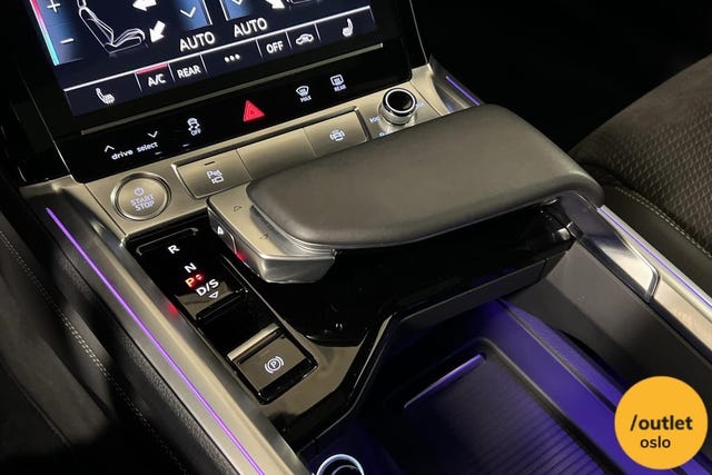 2020 AUDI E-TRON - 29
