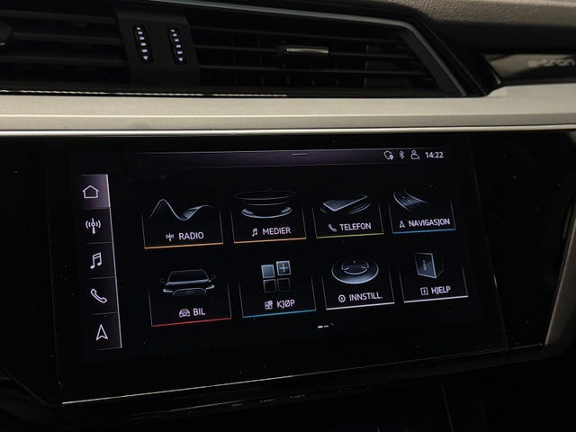 2020 AUDI E-TRON - 25