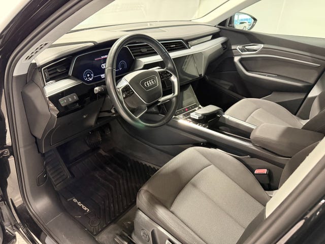 2020 AUDI E-TRON - 37