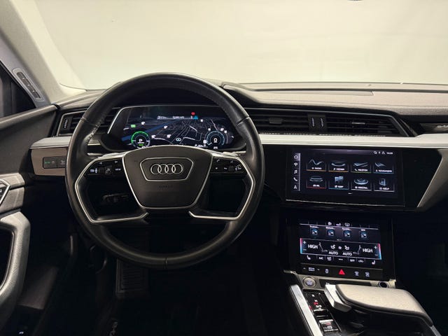 2020 AUDI E-TRON - 18