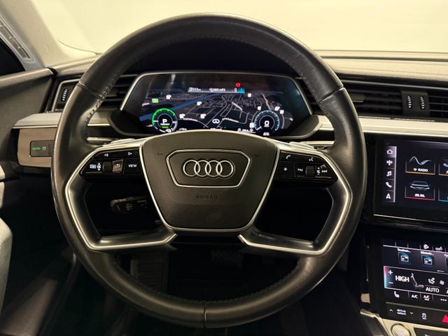 2020 AUDI E-TRON - 19