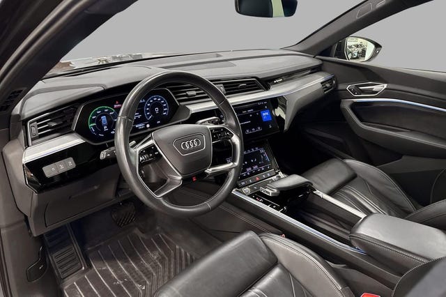 2020 AUDI E-TRON - 16