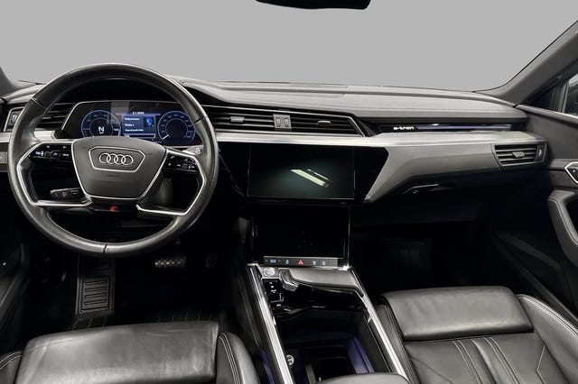 2020 AUDI E-TRON - 11