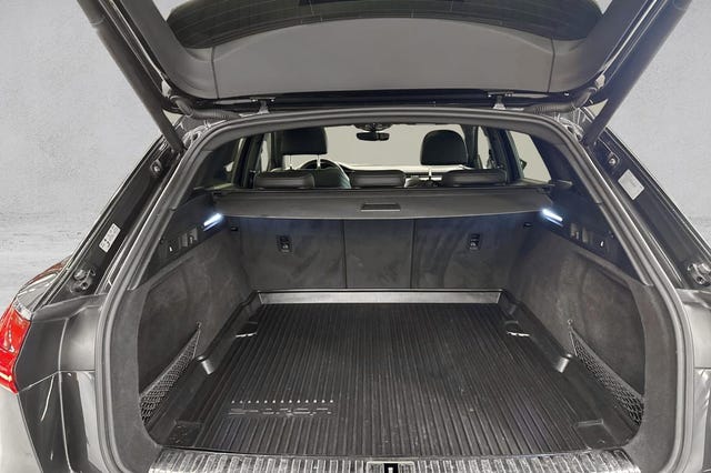 2020 AUDI E-TRON - 9