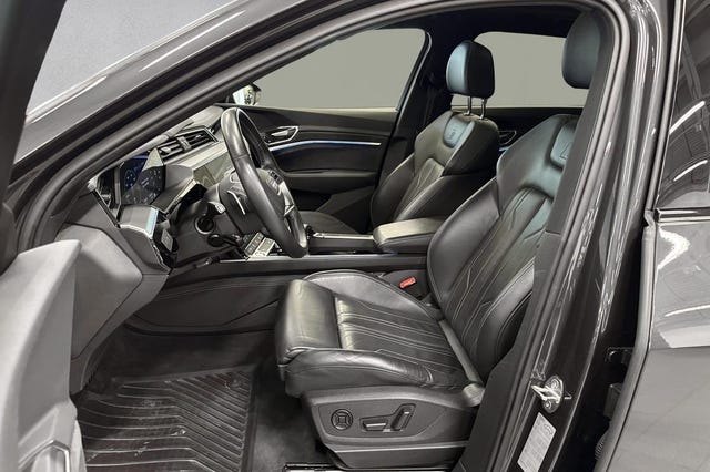 2020 AUDI E-TRON - 14