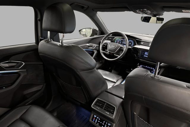 2020 AUDI E-TRON - 18