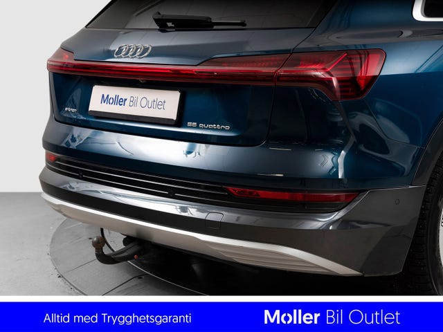 WAUZZZGE7LB010212 2020 AUDI E-TRON-5