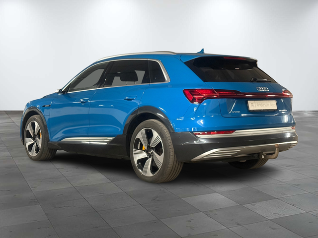WAUZZZGE5KB005203 2020 AUDI E-TRON-1