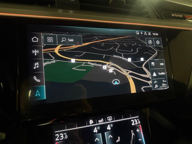 2020 AUDI E-TRON - 20