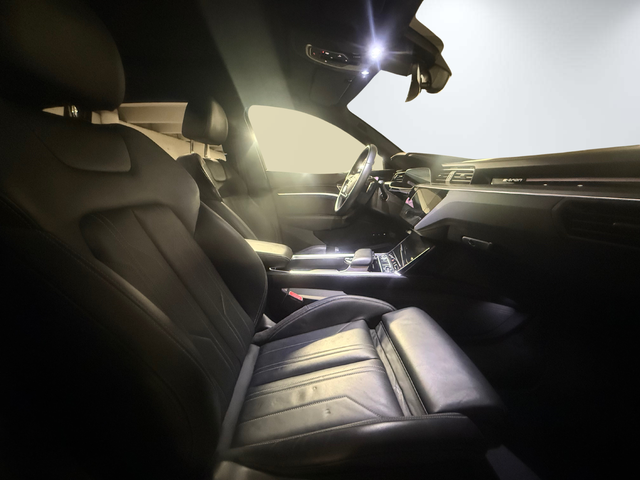 2020 AUDI E-TRON - 16