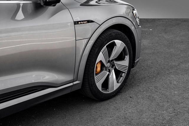 2021 AUDI E-TRON - 8