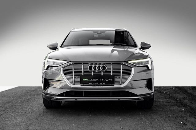 WAUZZZGE6LB012713 2021 AUDI E-TRON-2