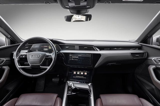 2021 AUDI E-TRON - 22