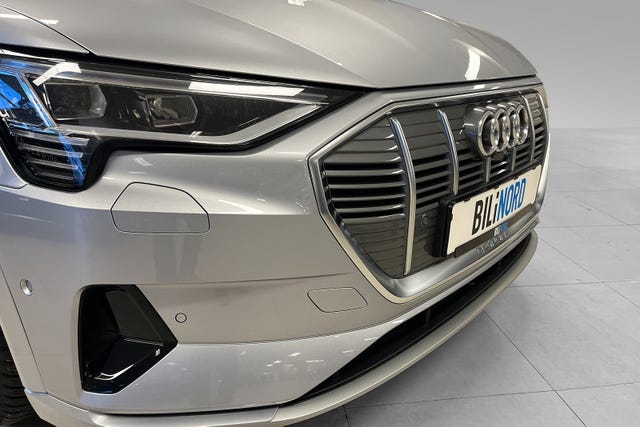 2021 AUDI E-TRON - 10