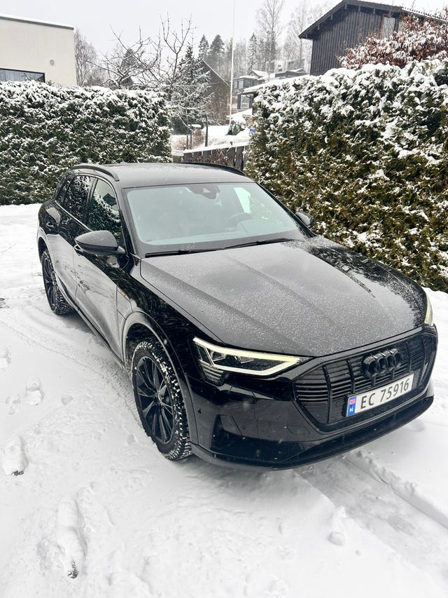 WAUZZZGE5MB032419 2021 AUDI E-TRON-3