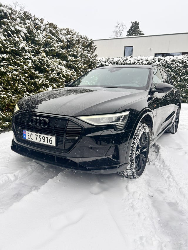 WAUZZZGE5MB032419 2021 AUDI E-TRON-0