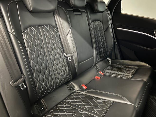 2021 AUDI E-TRON - 30