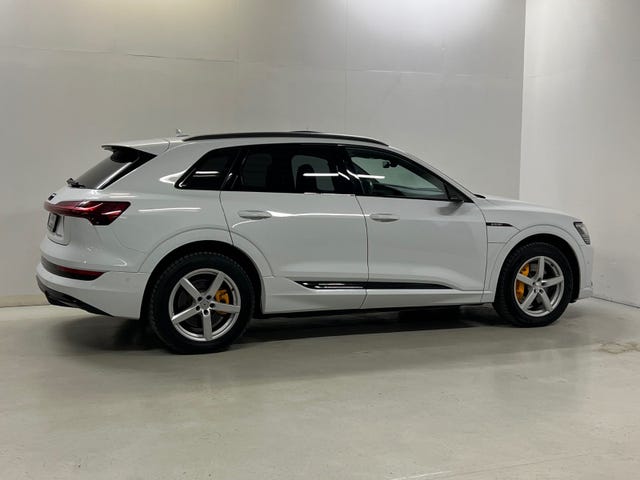 2021 AUDI E-TRON - 16