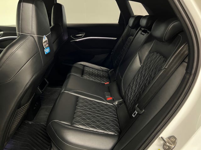 2021 AUDI E-TRON - 26