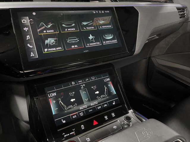 2021 AUDI E-TRON - 21