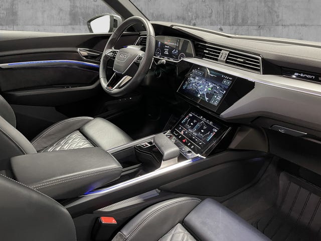 2021 AUDI E-TRON - 23