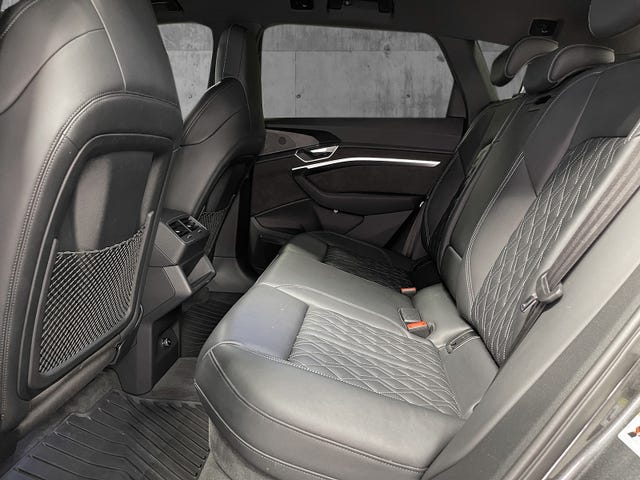 2021 AUDI E-TRON - 24