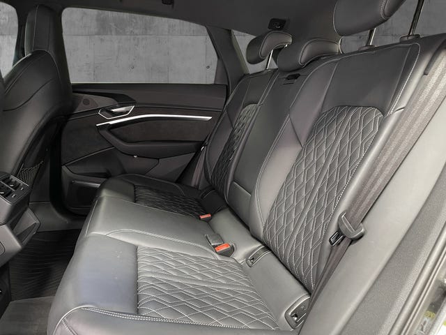 2021 AUDI E-TRON - 25