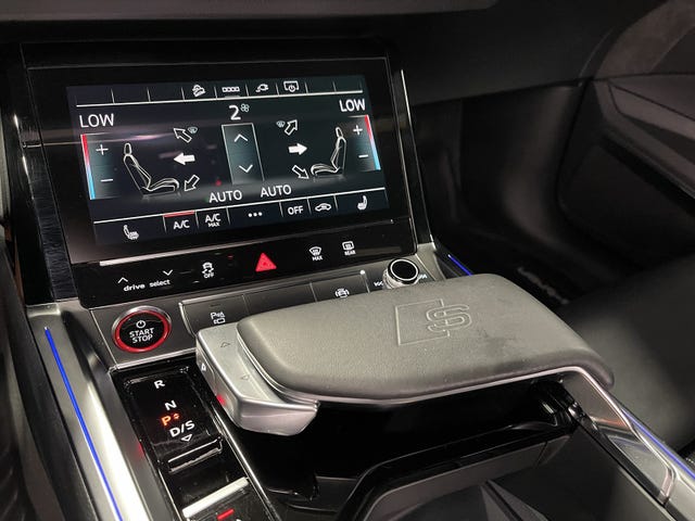 2021 AUDI E-TRON - 18